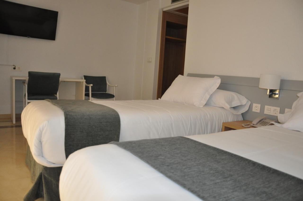 קרבקה דה לה קרוז Hotel Central Caravaca מראה חיצוני תמונה