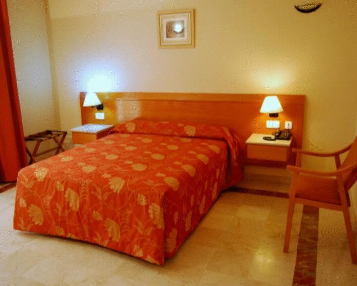קרבקה דה לה קרוז Hotel Central Caravaca מראה חיצוני תמונה
