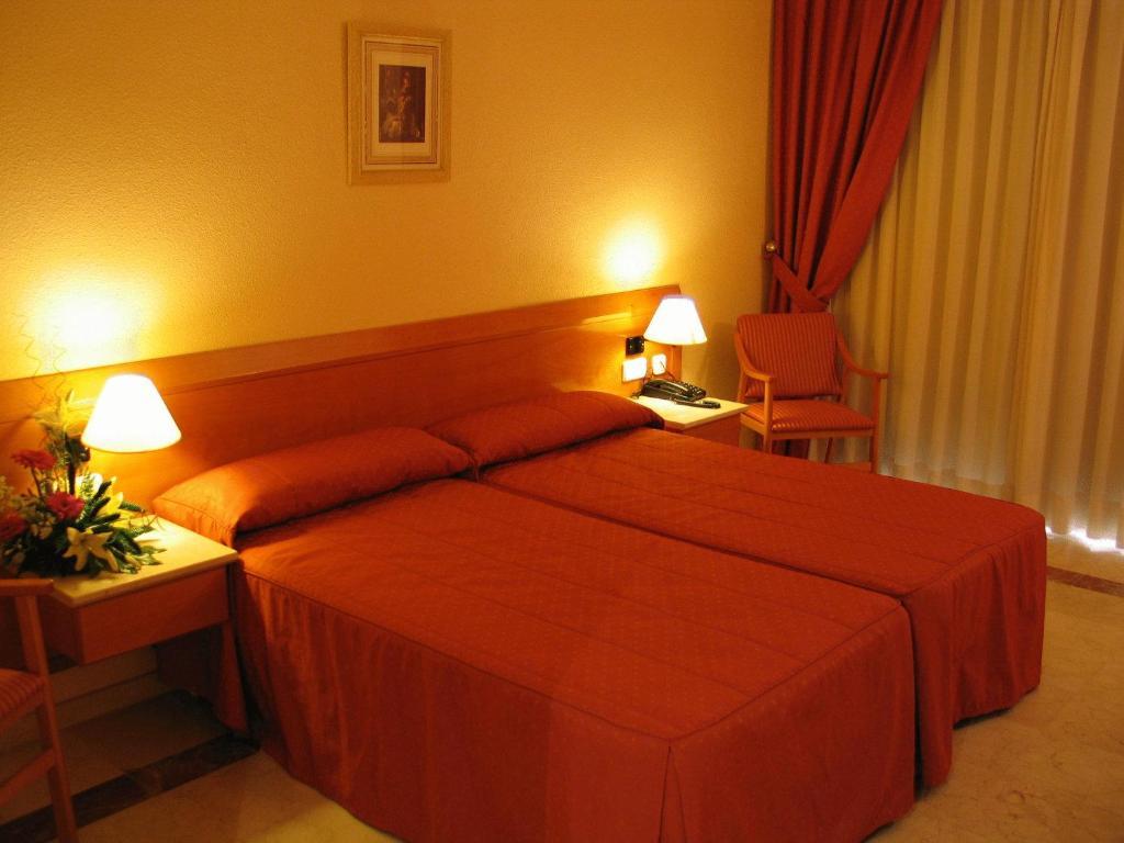 קרבקה דה לה קרוז Hotel Central Caravaca מראה חיצוני תמונה